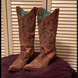 Corral Boots brown and turquoise cut outs